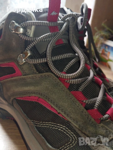ДАМСКИ ТУРИСТИЧЕСКИ ОБУВКИ ЗА ПЛАНИНСКИ ПРЕХОДИ QUECHUA, снимка 2 - Маратонки - 54145375