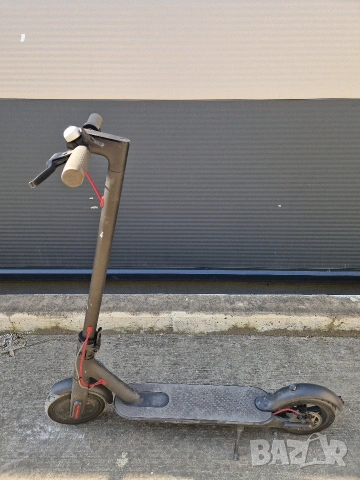 Електрическа тротинетка Xiomi, снимка 14 - Велосипеди - 52576083