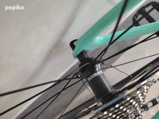 Продавам колела внос от Германия НОВ карбонов шосеен велосипед BIANCHI 28 цола  SHIMANO 105, снимка 12 - Велосипеди - 50717740