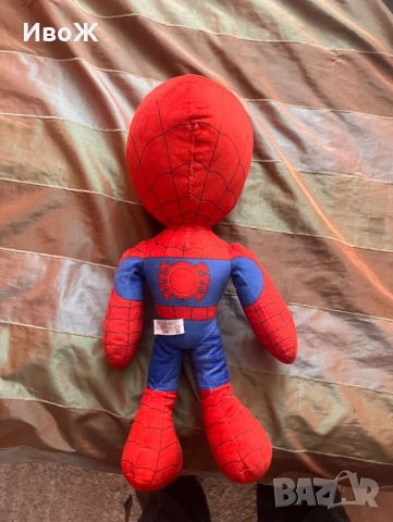Оригинална плюшена играчка на Marvel Spider man, снимка 2 - Плюшени играчки - 53341048
