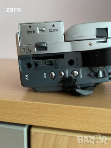Дигитална мини камера Sony, снимка 7 - Камери - 54157759