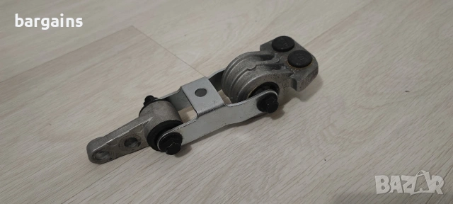 Тампон за двигател Volvo s60/v70/xc70/xc90/d5 