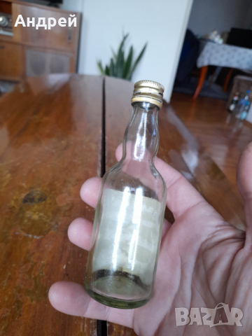 Стара бутилка от коняк Istra, снимка 6 - Други ценни предмети - 44937149