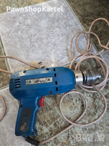 Продавам електрическа бормашина Албина-М