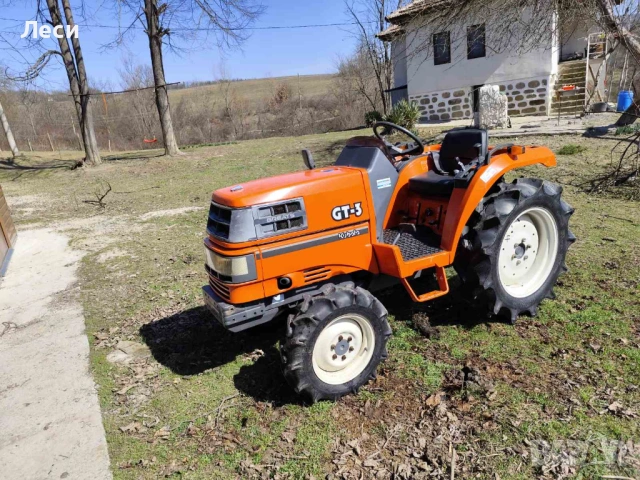 Трактор Kubota GT 3 4х4 23 к.с. с мулчираща косачка и теглич , снимка 6 - Селскостопанска техника - 53850098