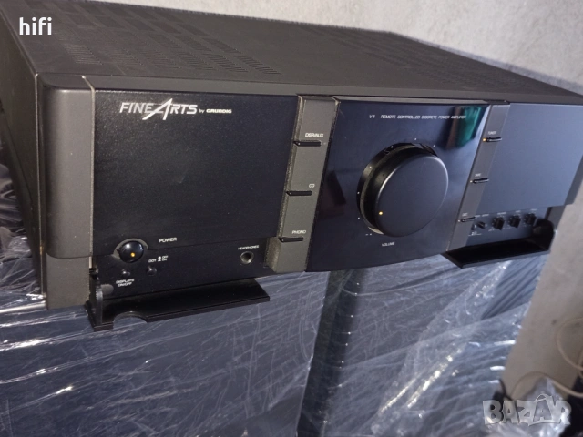 Стерео усилвател Grundig Fine Arts V1, снимка 2 - Ресийвъри, усилватели, смесителни пултове - 53584521