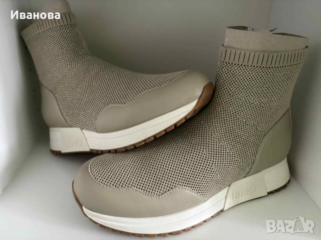 Liu Jo Високи сникърси. Маратонки. Чорап. Обувки. Кецове, снимка 7 - Дамски ежедневни обувки - 52098141