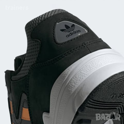 Adidas Yung-96 CHASM EE7227 Оригинални Мъжки Маратонки, снимка 9 - Маратонки - 30722043