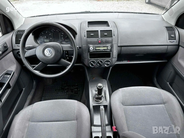 Volkswagen Polo 1.9 SDI 2003 г 65 кс, снимка 16 - Автомобили и джипове - 53242602