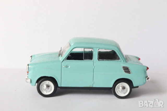 1/43 MIKRUS MR 300 КОЛИЧКА МОДЕЛ