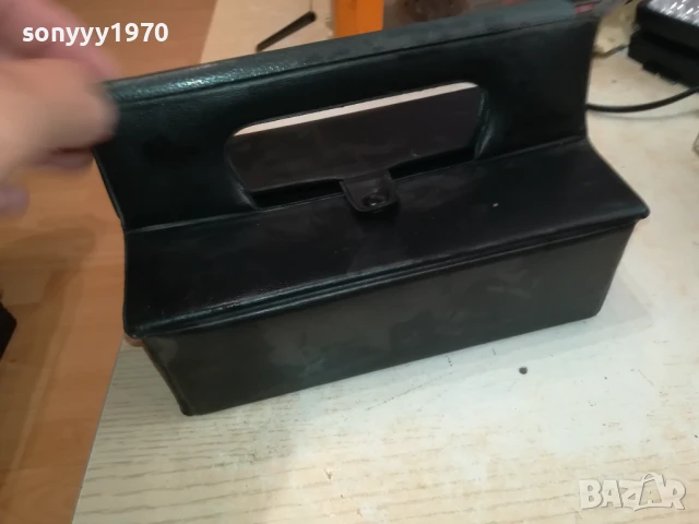 ПРАЗНА КОЖЕНА КУТИЯ ЗА КАСЕТИ ОТ СОЦА 1307251603, снимка 9 - Аудио касети - 51006296