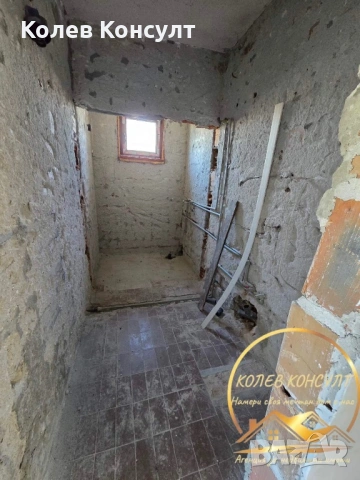 Двуетажна къща град Симеоновград, снимка 9 - Къщи - 53830693