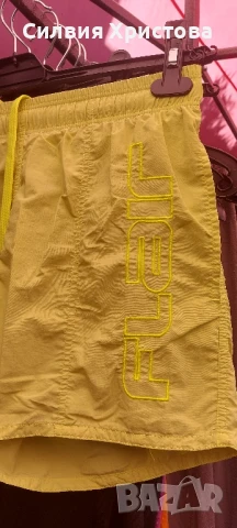 Продавам оригинални къси шорти номер М, снимка 3 - Спортни дрехи, екипи - 51430086
