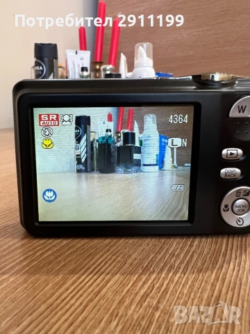 Фотоапарат Fujifilm 14Mp с подаръци, снимка 4 - Фотоапарати - 54242431