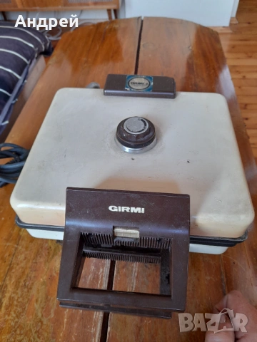 Стар тостер Girmi, снимка 2 - Антикварни и старинни предмети - 53988088