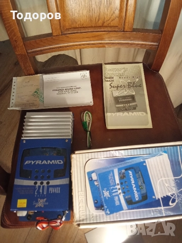 Pyramid PB 440 X ретро авто усилвател , снимка 4 - Ресийвъри, усилватели, смесителни пултове - 51749071