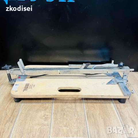 Машина за плочки TRIUSO 530M2