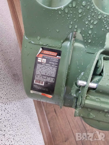 ТУБА ЗА ГОРИВО МЕТАЛНА PREMIUM 20 L, снимка 2 - Аксесоари и консумативи - 54270121