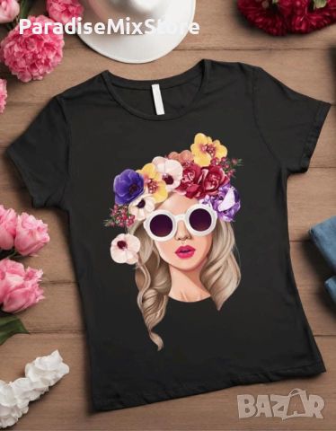 Дамска тениска със щампа момиче с очила а цветя на главата, снимка 1 - Тениски - 46154818