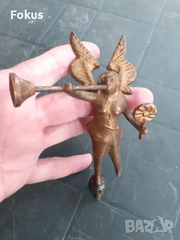 Малка бронзова фигура статуетка за часовник, снимка 2 - Антикварни и старинни предмети - 53279886