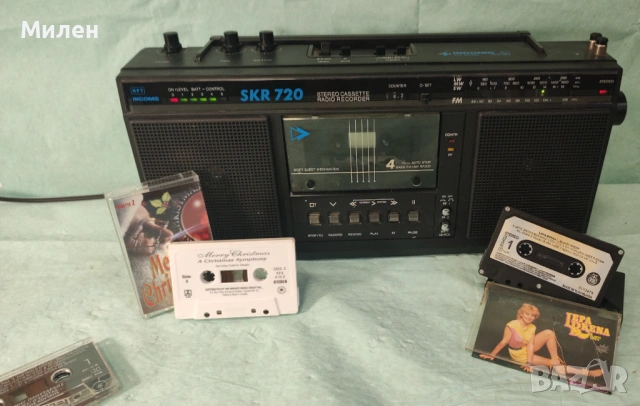 Радиокасетофон SKR 720 INCOMS Mezdra RFT radio cassette player-ретро /vintage/