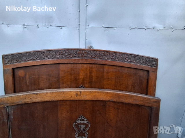 Масивно орехово легло, снимка 2 - Спални и легла - 51482585