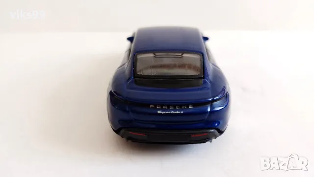 Bburago Porsche Taycan Turbo S - Мащаб 1:46, снимка 4 - Колекции - 49621028