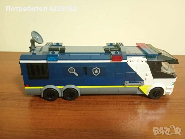 Lego city Police Mobile Crime Lab Truck, снимка 8 - Конструктори - 53297380