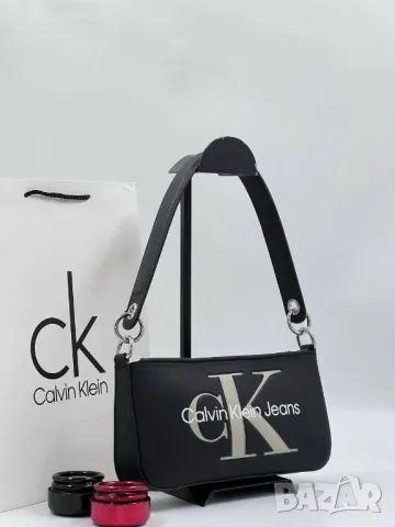 дамски чанти Calvin Klein , снимка 1 - Чанти - 46877375