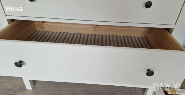 Скрим Икеа Hemnes, снимка 4 - Шкафове - 53160949