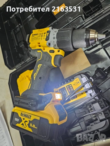 Акумулаторен винтоверт DeWALT  DCD805P2 ударен с 2 батерии и зарядно, снимка 2 - Други инструменти - 54093340