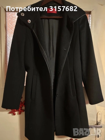 Палто Hugo Boss, снимка 4 - Палта, манта - 53585443