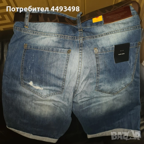 Тотална разпродажба-Унисекс къси дънки-DSQUARED 2-от220лв, снимка 2 - Дънки - 53478762