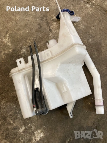 Казанче чистачки Тойота ЦХР 85310-F4040 Toyota C-HR, снимка 2 - Части - 54141067