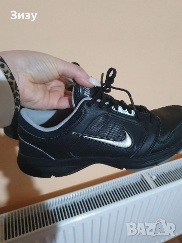 Маратонки на Найк 40 номер, снимка 4 - Маратонки - 52930386