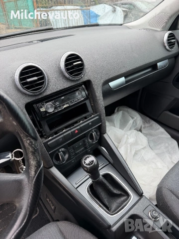 Ауди а3 1.6 бензин на части / Audi a3 8p 1.6 102, снимка 9 - Автомобили и джипове - 54171229