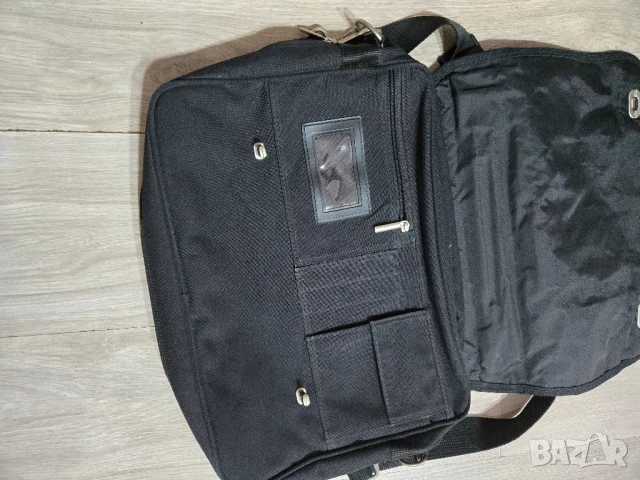 чанта за голям лаптоп, снимка 3 - Лаптоп аксесоари - 51327477