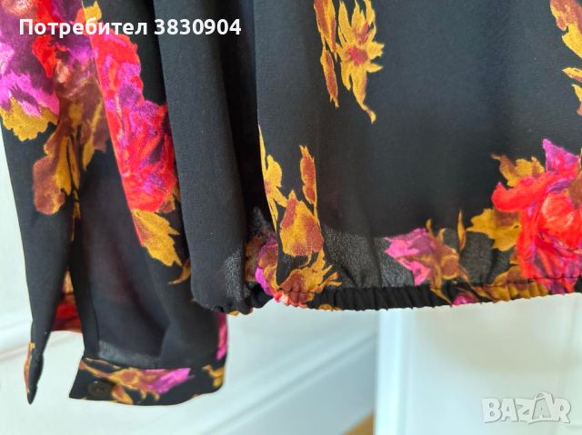 Елегантна блуза Liu Jo Milano, размер 40 / М, снимка 18 - Блузи с дълъг ръкав и пуловери - 45390523