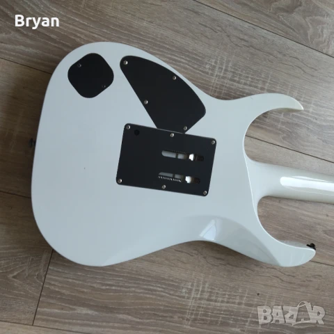 Ibanez RGT42MDX tru neck ел.китара thru neck, снимка 12 - Други - 51367105