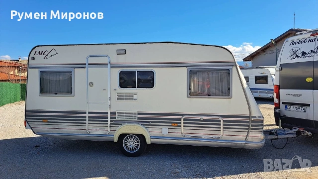 Продавам четири местна каравана. 