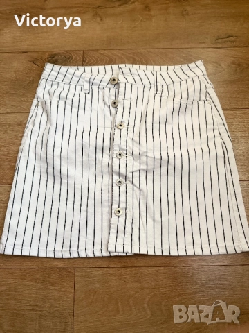 Дамска пола, снимка 2 - Поли - 51461795