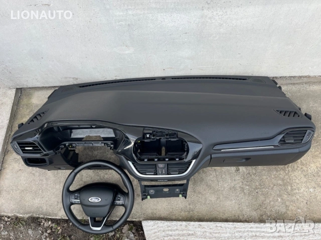  арматурно табло за Ford Fiesta MK 8, снимка 2 - Части - 53613452