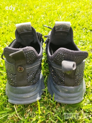 Продавам маратонки Steve Madden, снимка 4 - Маратонки - 51644835
