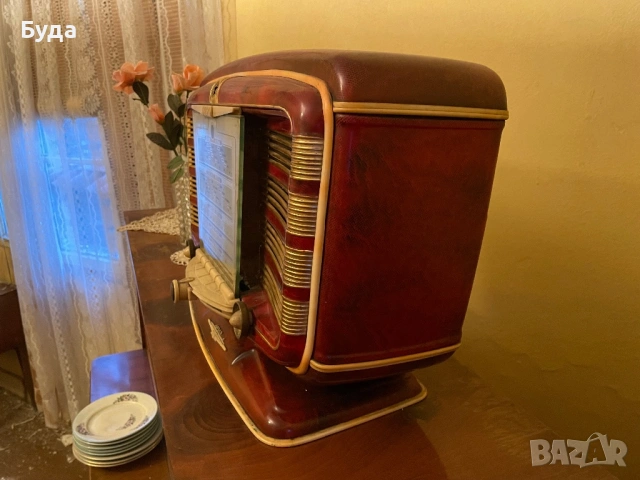 Старо радио Червена звезда, снимка 8 - Антикварни и старинни предмети - 53459037