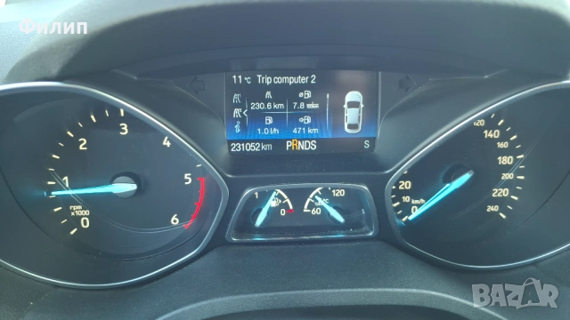 Ford Kuga 2.0 TDCi 150 PS 4x4, снимка 14 - Автомобили и джипове - 53926127