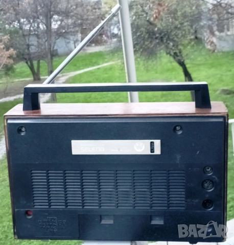 56📻✨ Върни си спомените с реставрираното SELENA B216 – 100 лв., снимка 3 - Антикварни и старинни предмети - 52639330