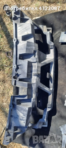 Предна маска / Решетка Рено Гранд Сценик / Renault Grand Scenic II 1.9 dci 130к.с., снимка 2 - Части - 51669780