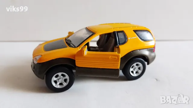 Isuzu VehiCross Hongwell Cararama - Мащаб 1:43, снимка 2 - Колекции - 49243109