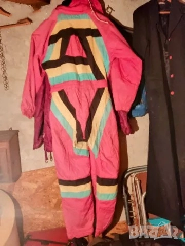 Зимен екип Екипи за ски Яке и панталон - гащеризон Екип за мотор с протектори Ръкавици за ски, снимка 2 - Спортна екипировка - 51953639