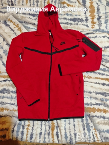Nike tech fleece червен, снимка 2 - Спортни дрехи, екипи - 52910042
